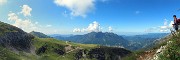 29 Vista dall'alto sul primo tratto del sent. 244-Sentiero dei fiori alto